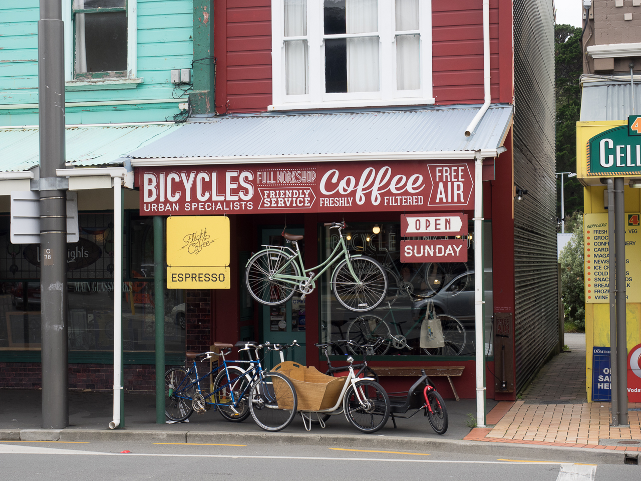 Your basic hipster bike shop, complete with beautiful typography.