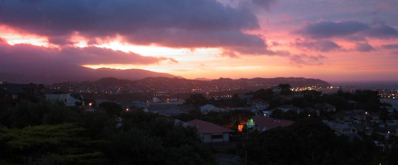 Wellington dawn over Hataitai